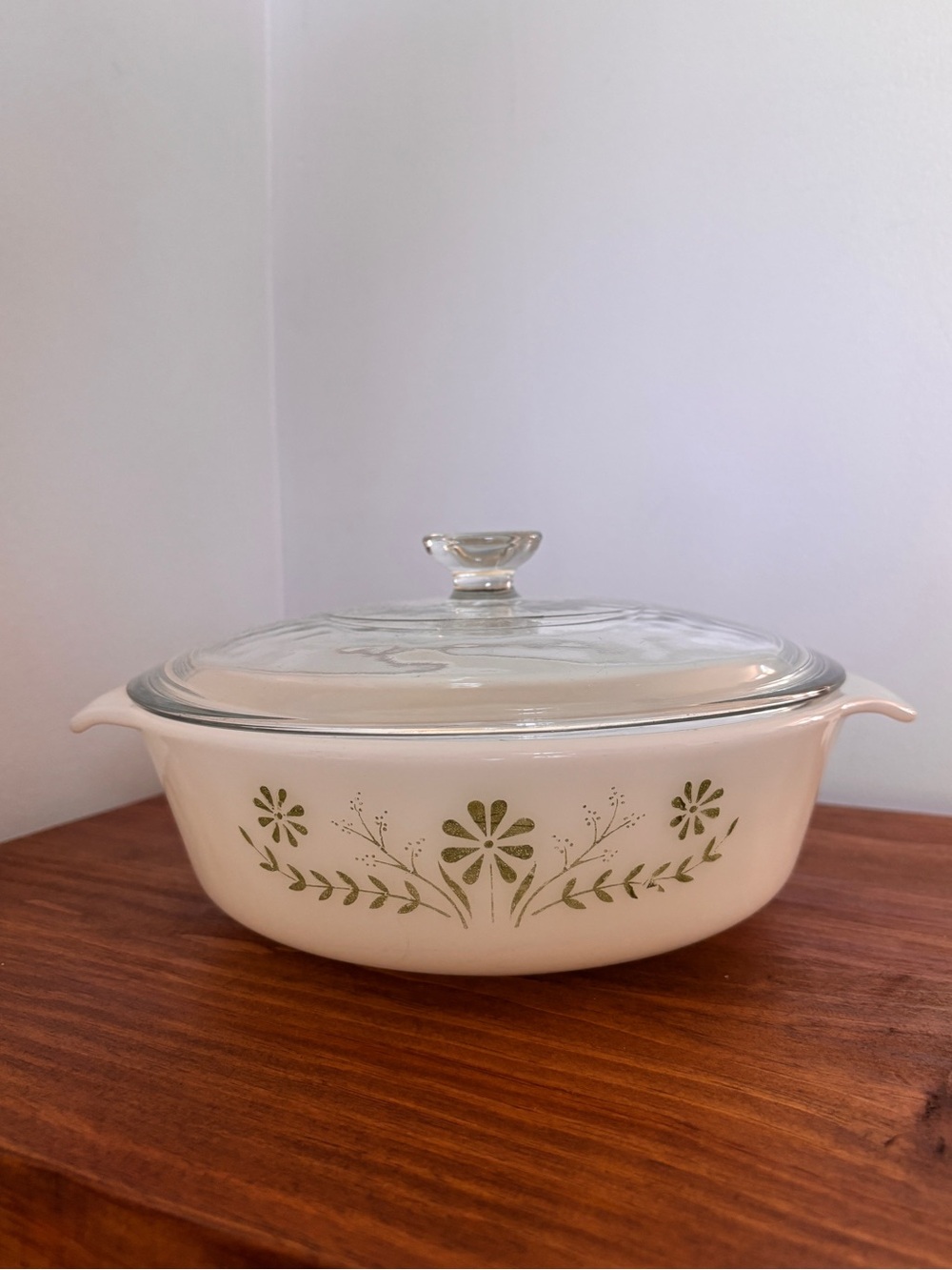 Vintage Green Daisy Casserole Dish